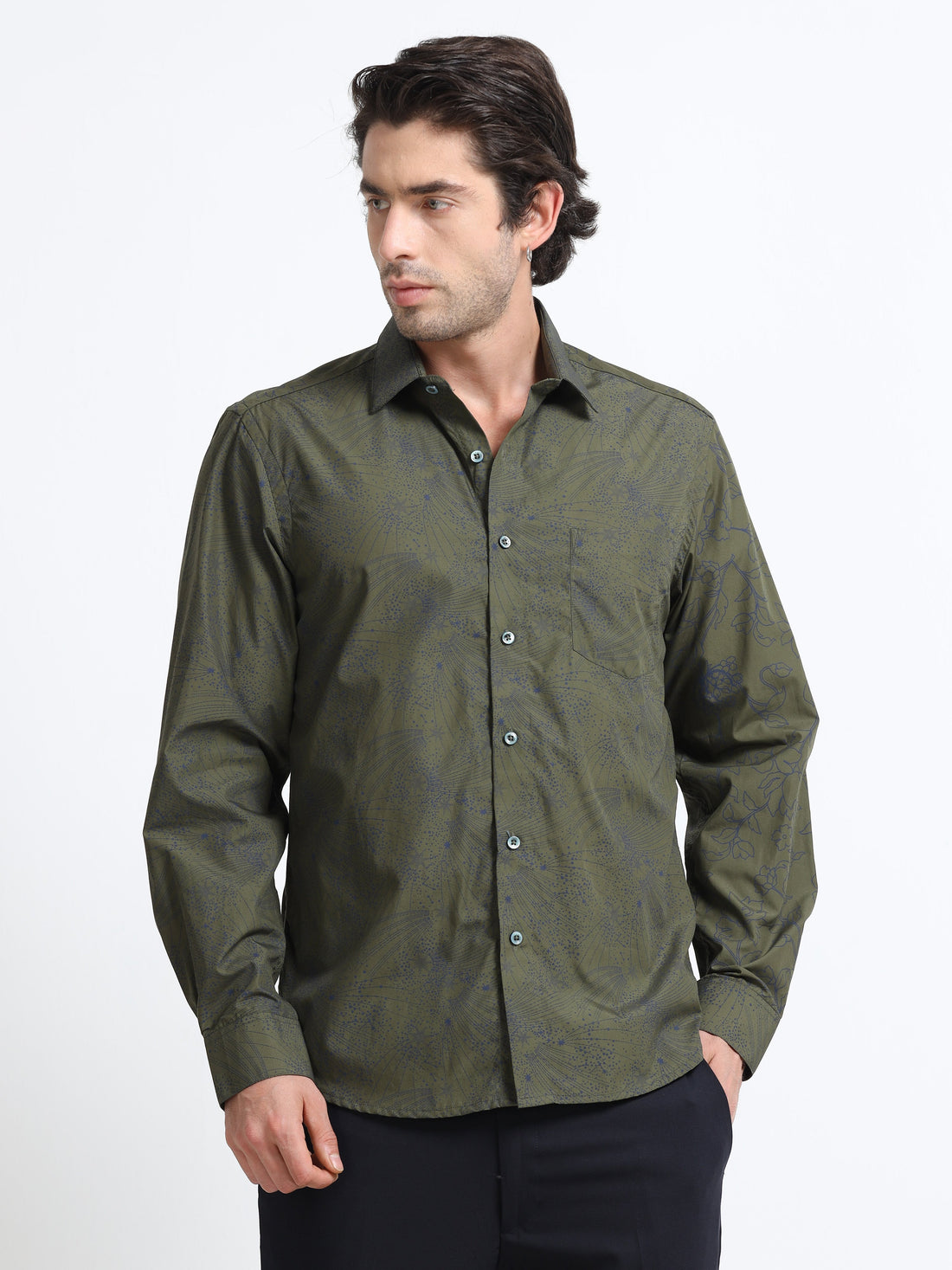 Why Giza Cotton Shirts Are the Gold Standard in Men’s Fashion