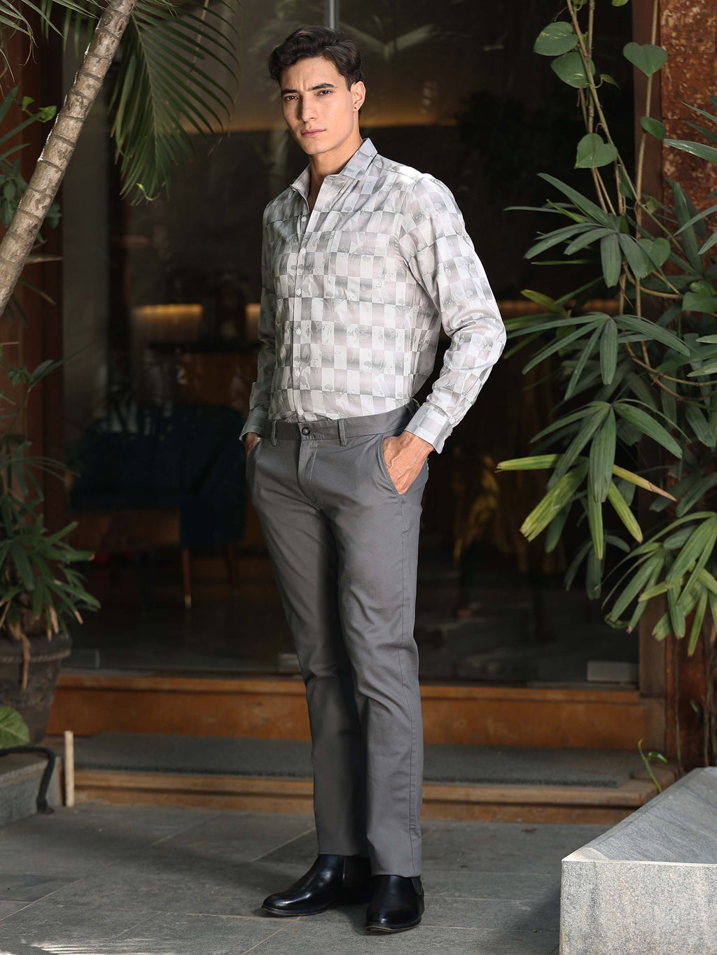 GREY DOBBIES COTTON LYCRA BLEND TROUSER