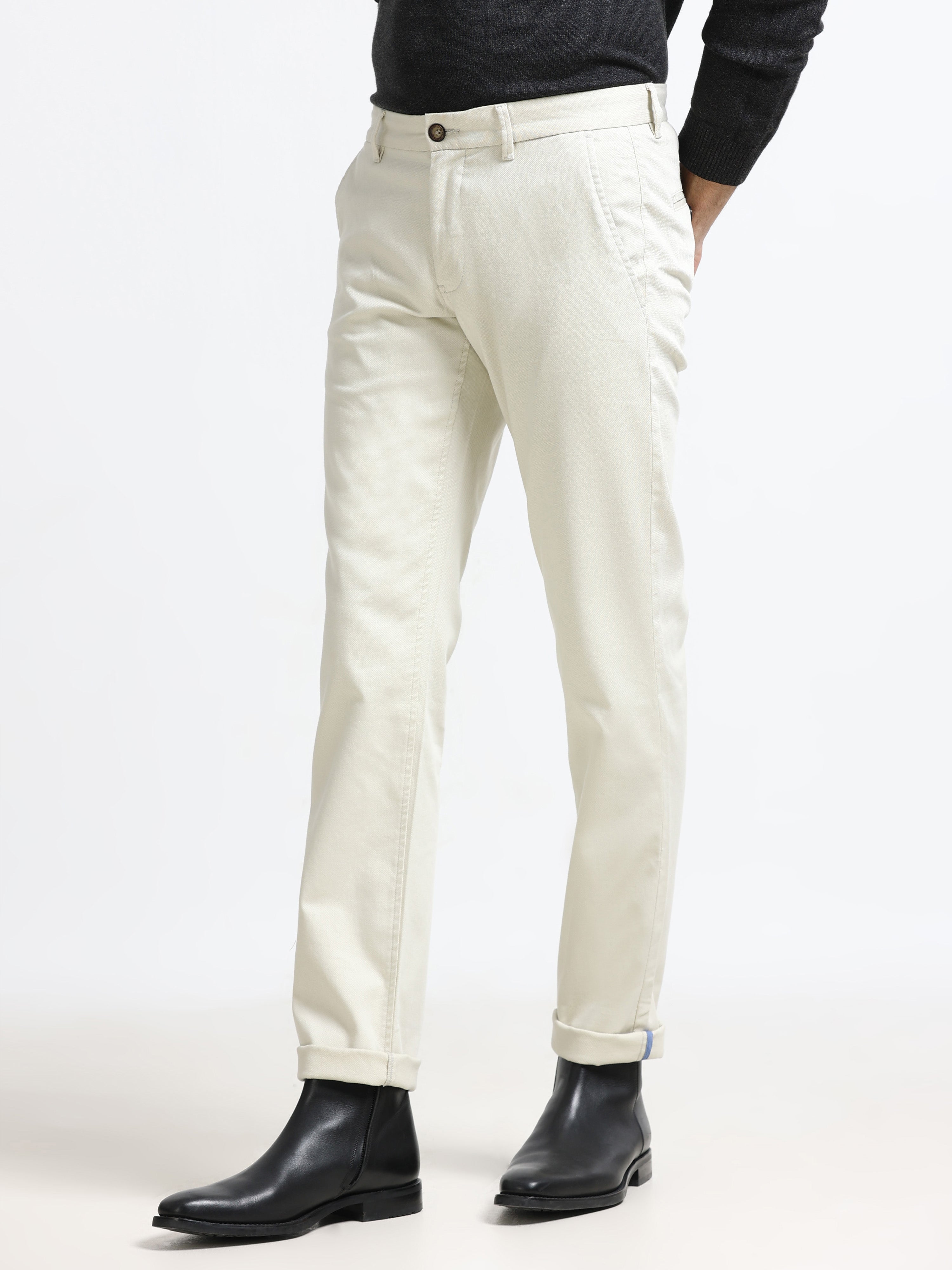 ECRU DOBBIES COTTON LYCRA BLEND TROUSER